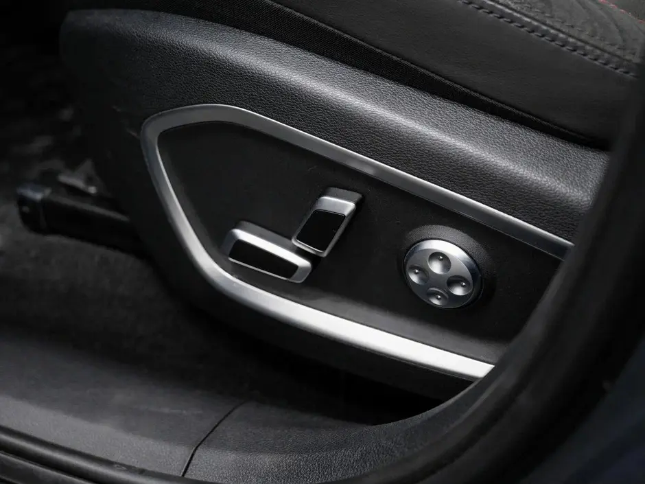 Geely Tugella, 2022 г.