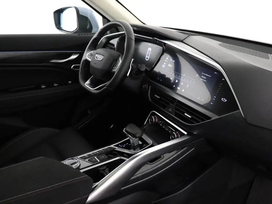 Geely Tugella, 2021 г.