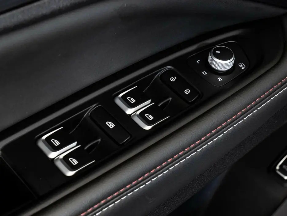 Geely Tugella, 2021 г.