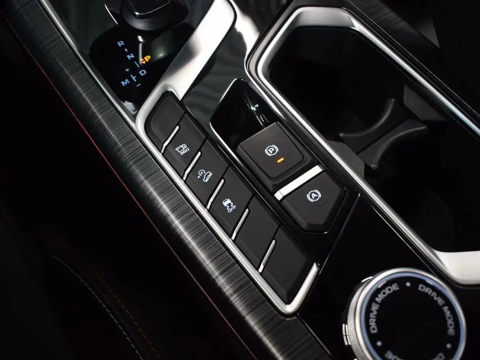 Geely Tugella, 2022 г.