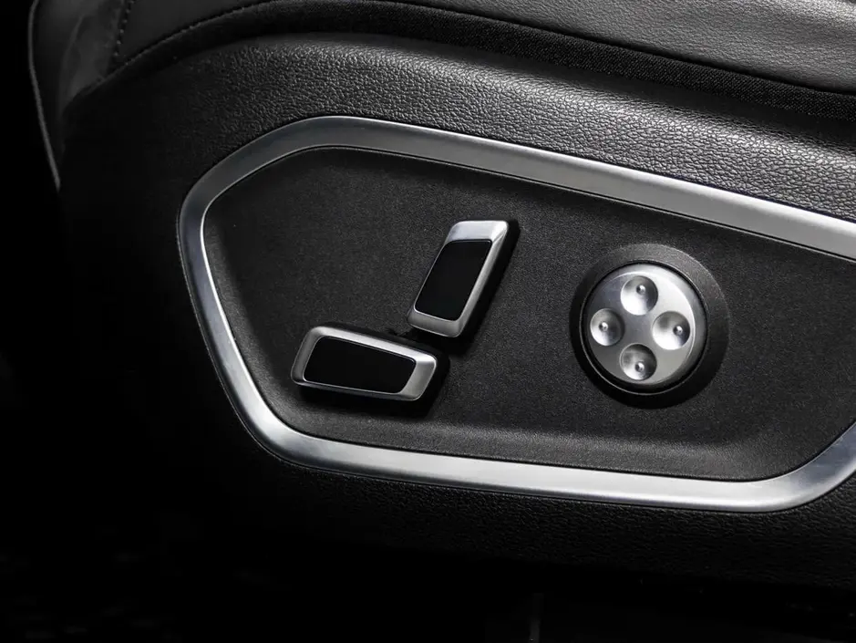 Geely Tugella, 2022 г.