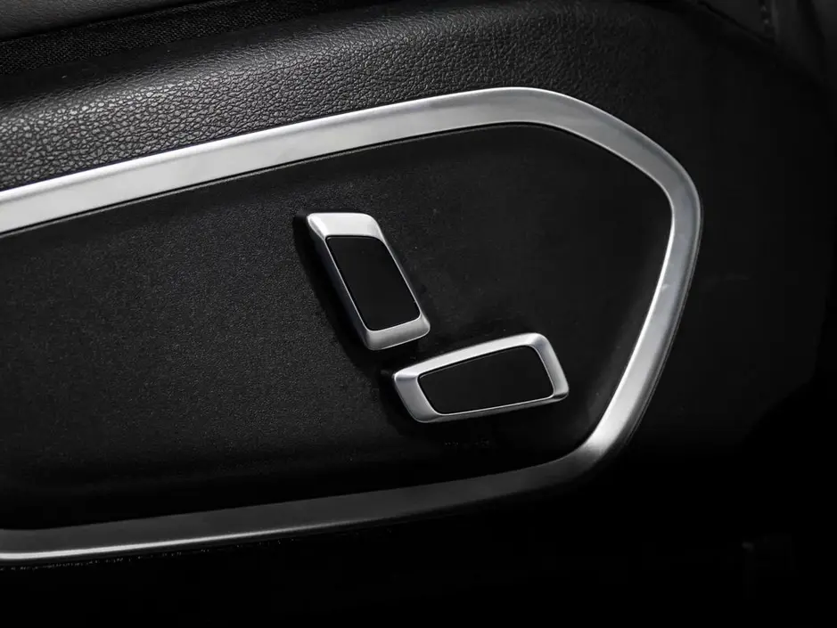 Geely Tugella, 2022 г.