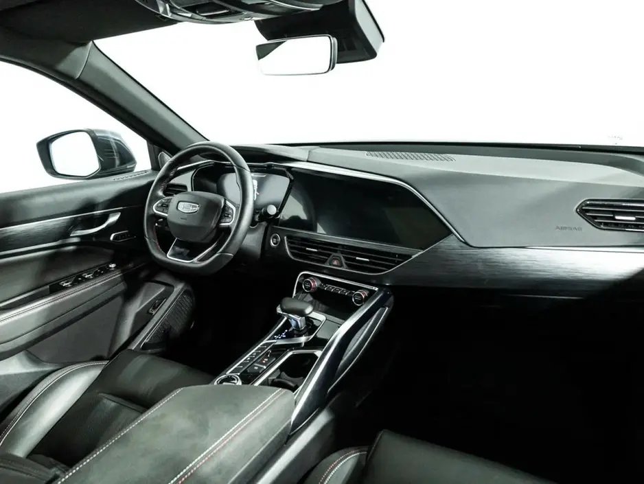 Geely Tugella, 2022 г.