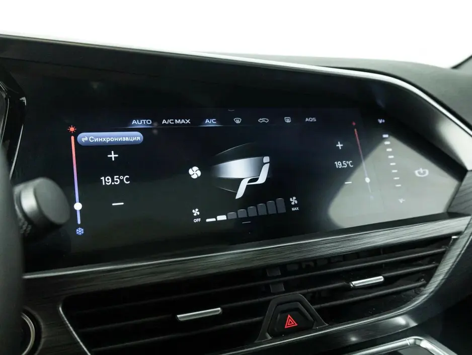 Geely Tugella, 2022 г.