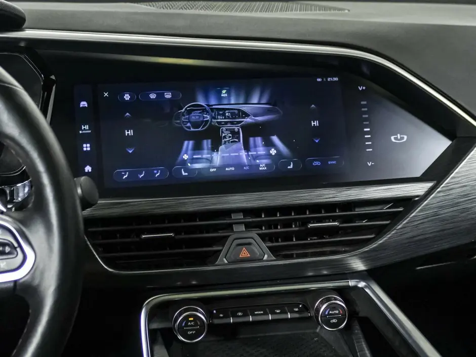 Geely Tugella, 2022 г.