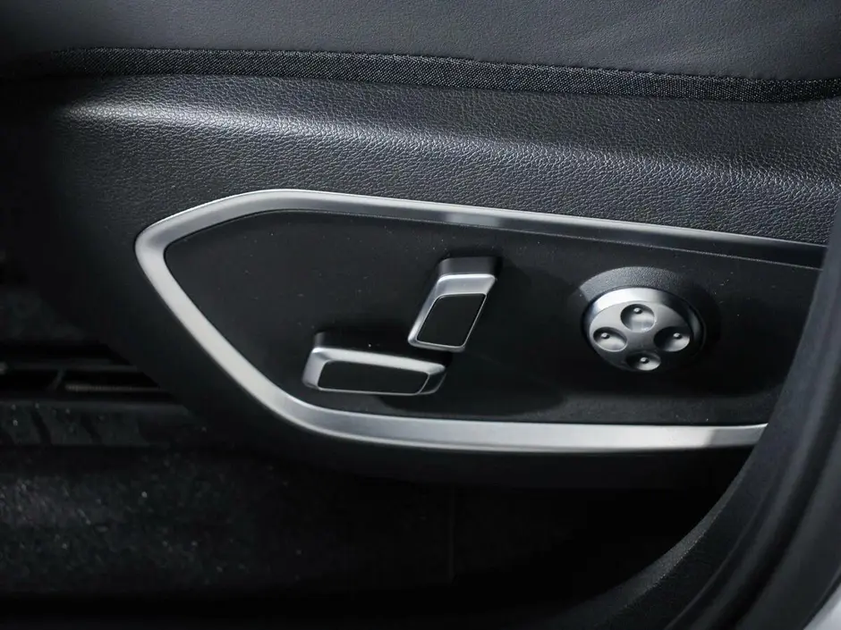 Geely Tugella, 2022 г.