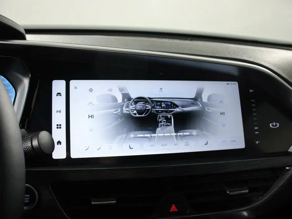 Geely Tugella, 2022 г.