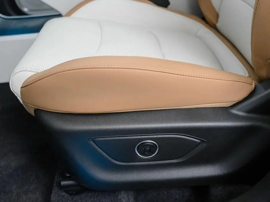 JETOUR X70 PLUS, 2025 г.