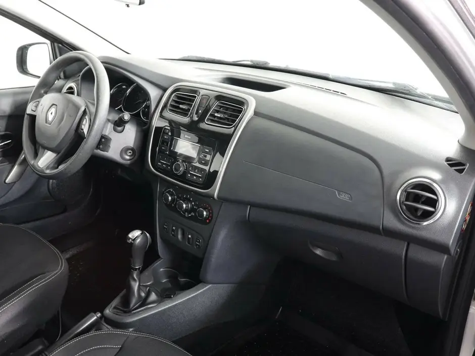 Renault Logan, 2017 г.